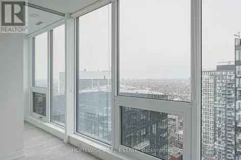 1 room apartment of 77 m² in Toronto