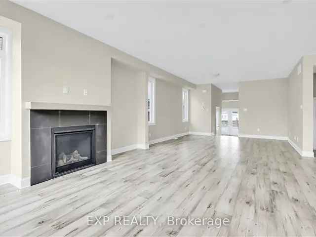 Townhouse For Sale in Carleton Place, Ontario