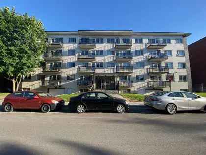 1 room apartment of 49 m² in Montreal