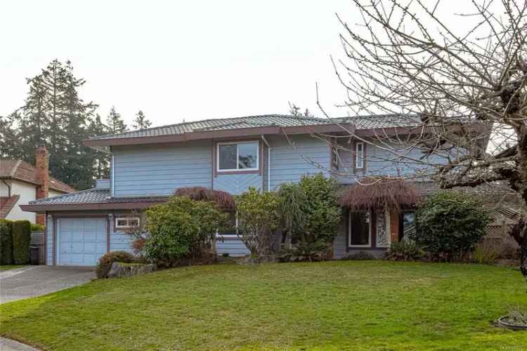 Family Home in Gordon Head 6 Beds 2 Sheds Updated Kitchen