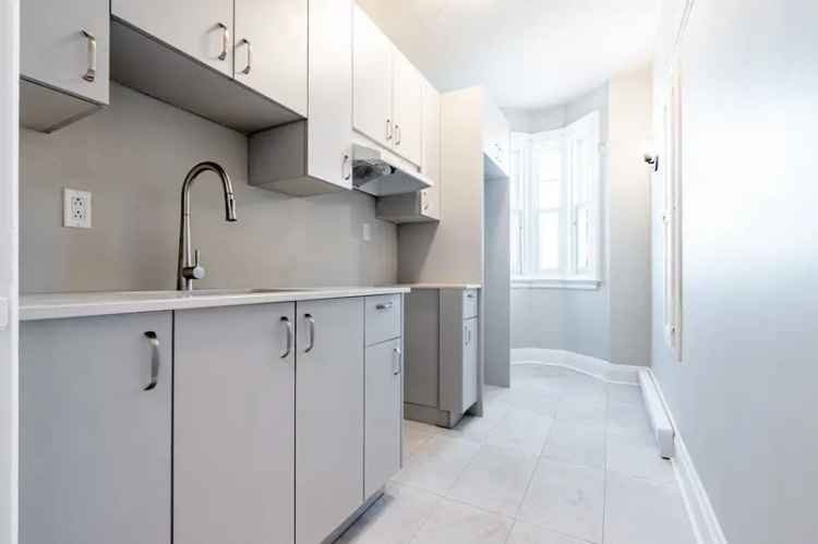 Renovated Apartment in Sherbrooke's Old North