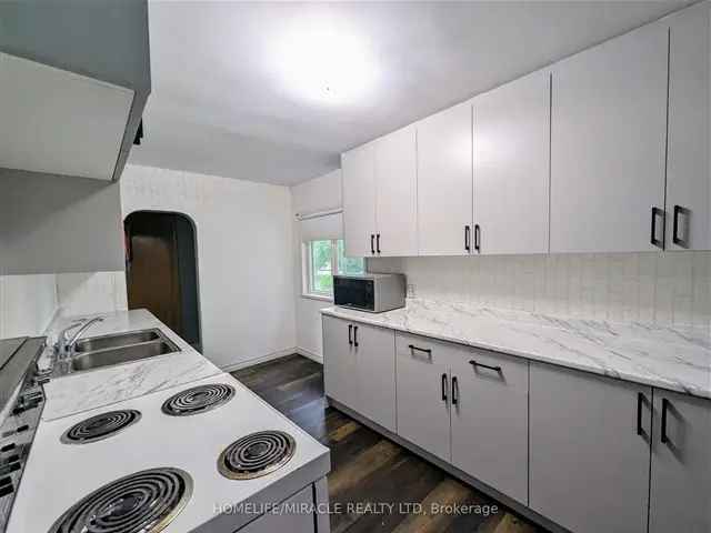 House For Sale in Puslinch, Ontario