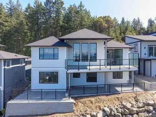 House For Sale In Long Lake/Linley Valley, Nanaimo, British Columbia