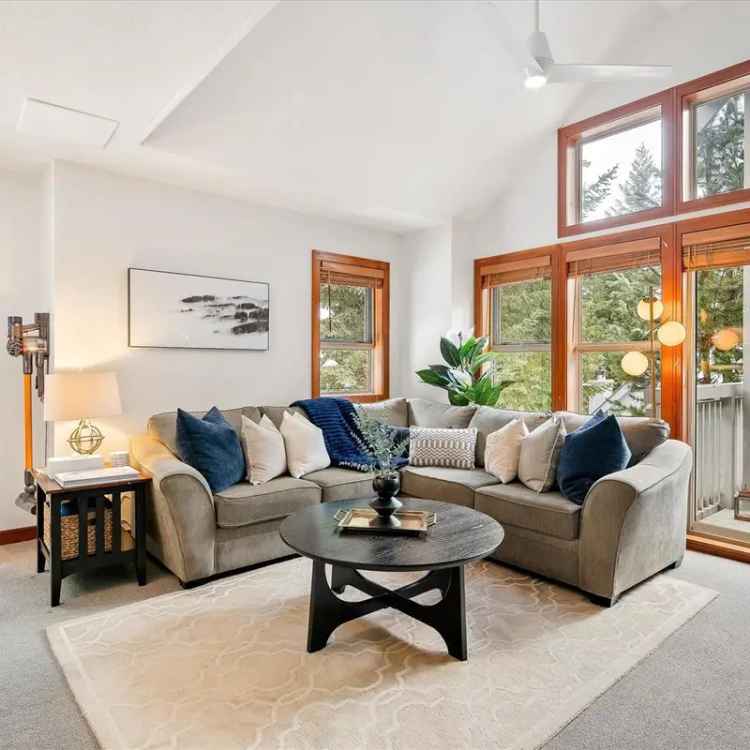 Whistler Townhome for Sale - 3 Bed 2 Bath Mountain Retreat