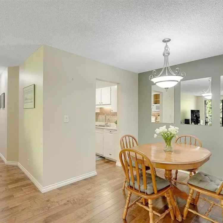 2 Bedroom Condo near Semiahmoo Mall