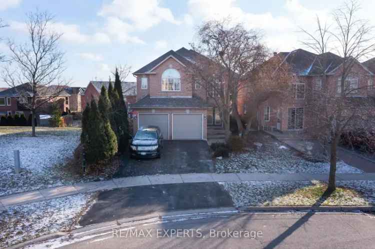 House For Sale in Vaughan, Ontario