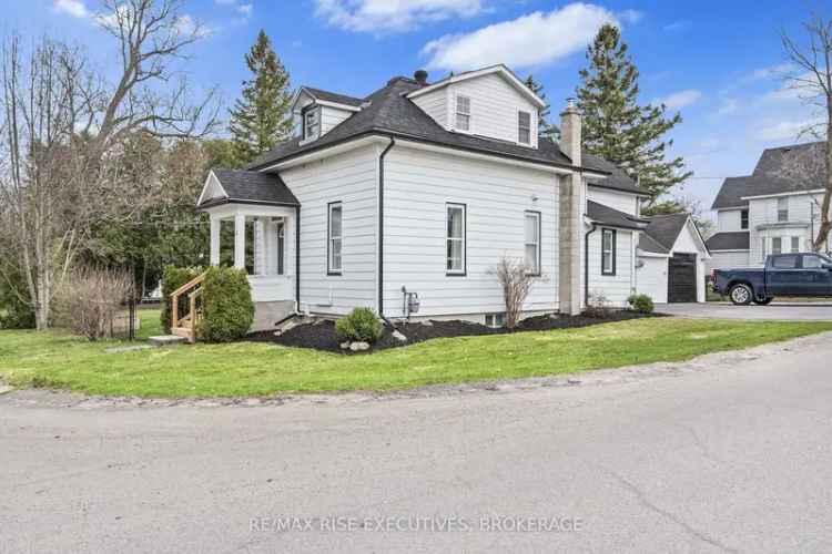 Athens 3-Bedroom Home Charming Updated Central Location