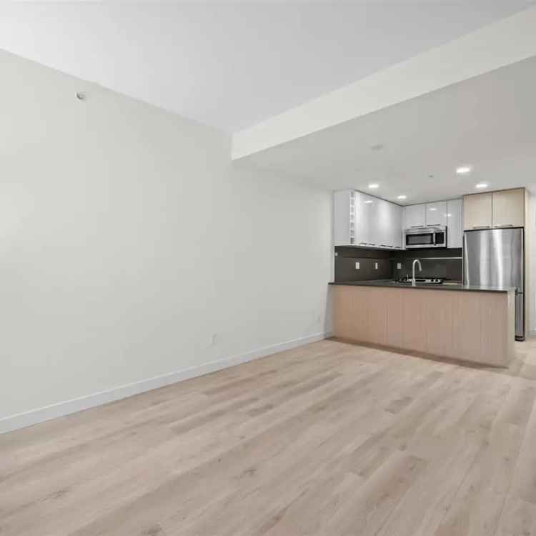 1 Bed 1 Den Condo near SFU Burnaby Mountain