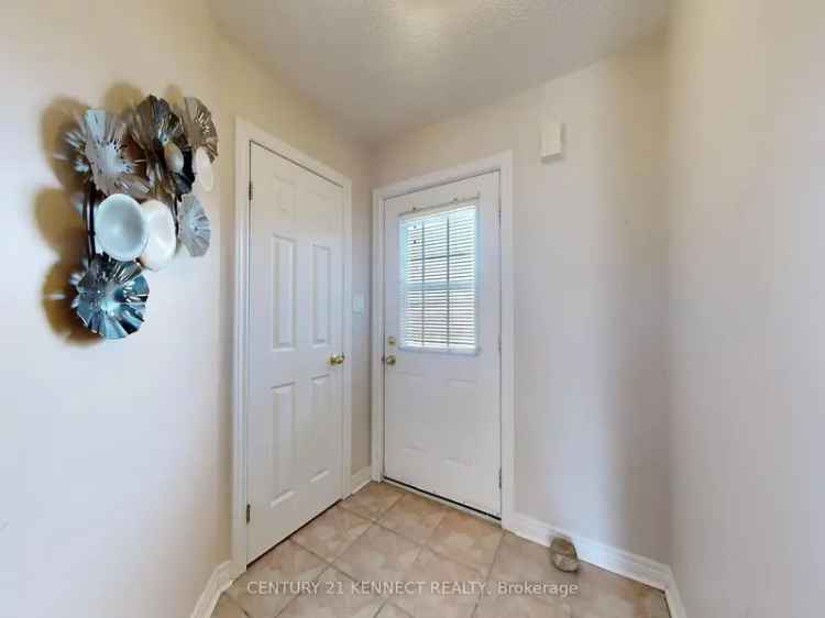 3 Bedroom Townhouse Near Georgian Mall and College