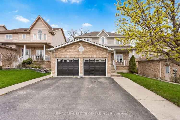 Updated Legal Duplex 3100 Sqft 4 2.5 Baths 2 Units