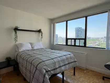 1 room apartment of 243 m² in Toronto