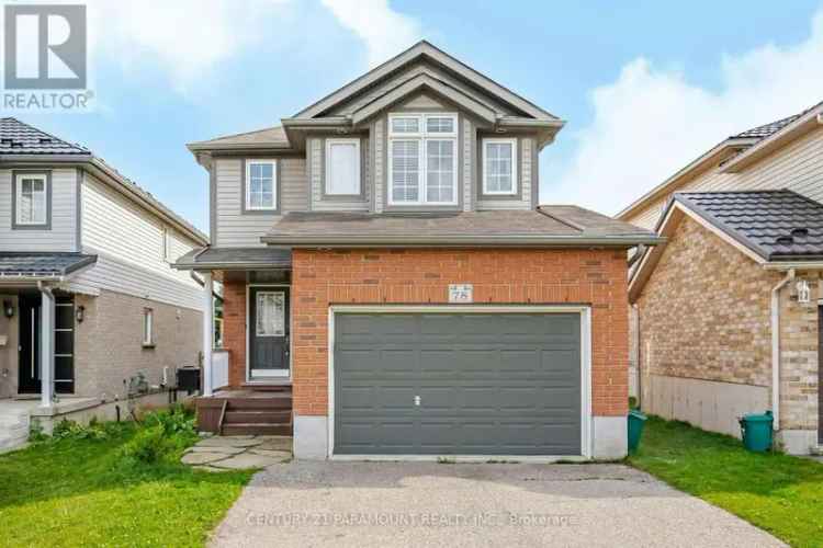 3 Bedroom 3 Bath Detached Home Huge Lot Finished Basement