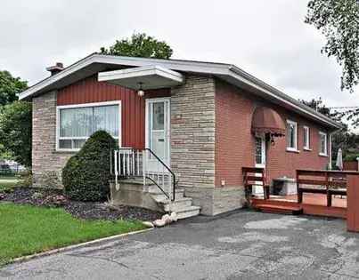 5 rooms house of 30 m² in Ottawa