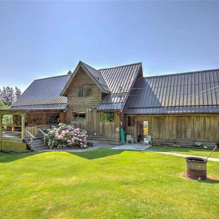 Family Home with Equestrian Barn & Geothermal Heating