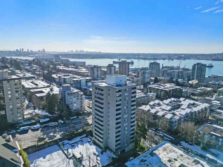 Lower Lonsdale Condo 1 Bed 1 Bath Ocean Vista Updated Kitchen Private Patio