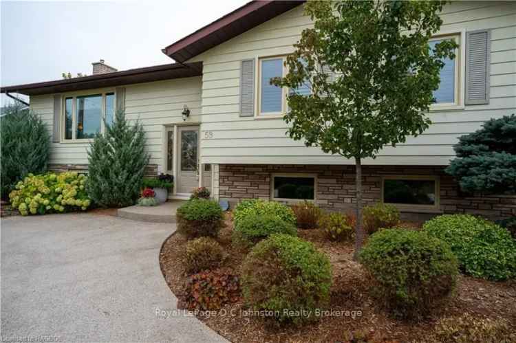 House For Sale in Southampton, Ontario