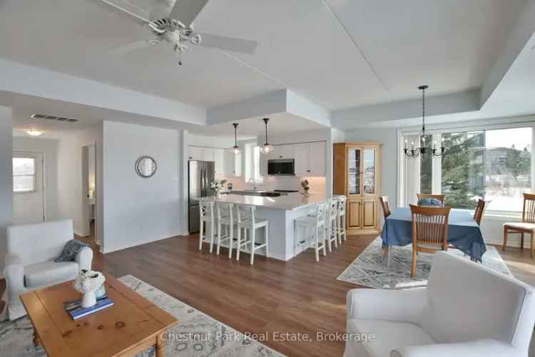 Rent Spacious Corner Unit Lighthouse Point with Stunning Georgian Bay Views