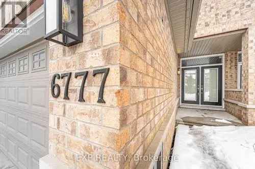 Spacious 3 Bed 3.5 Bath Townhome in Greely Ottawa