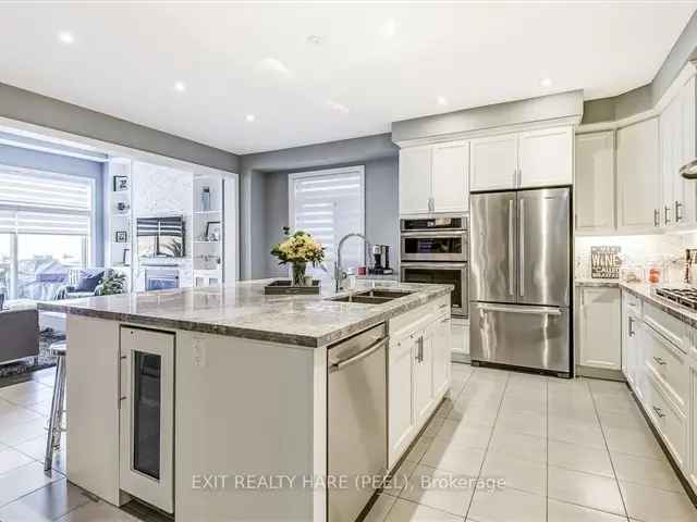 House For Sale in Brampton, Ontario