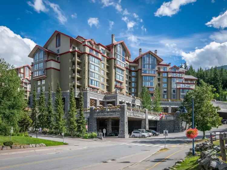 A $830,000.00 Apartment/Condo with 1 bedroom in Whistler Village, Whistler