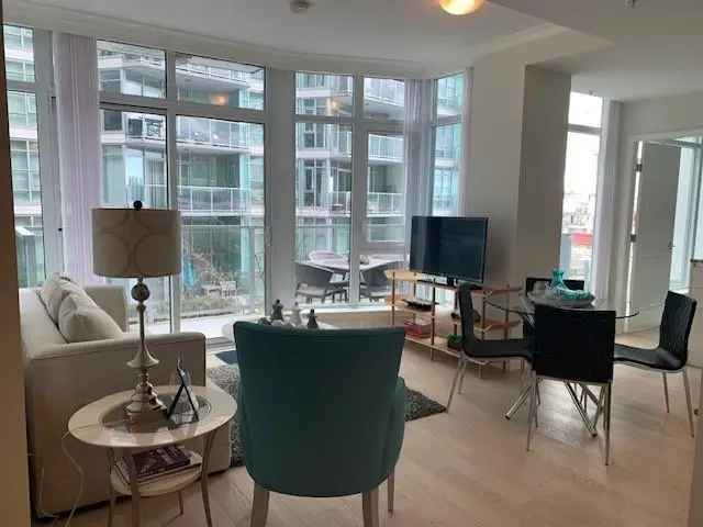 2 Bed 2 Bath Apartment with Private Roof Deck and Fitness Access