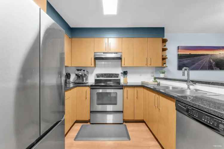 1BR+Den Condo for Sale in Burnaby's Sullivan Heights