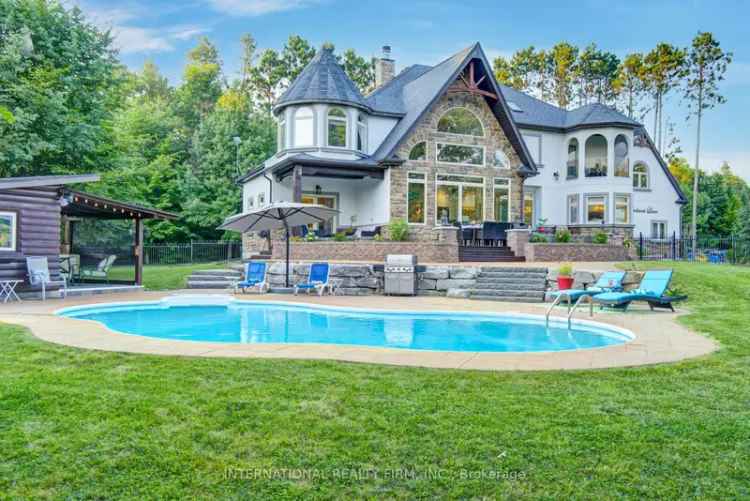 Stunning Executive Custom Home in Springwater with Breathtaking Views