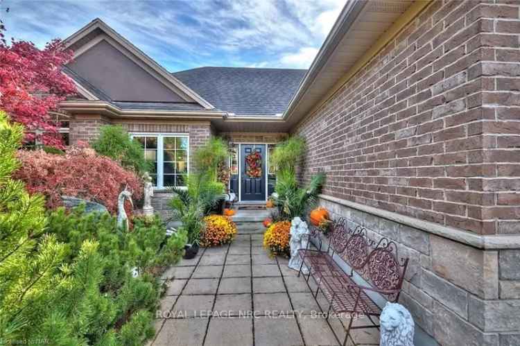 House For Sale in Pelham, Ontario