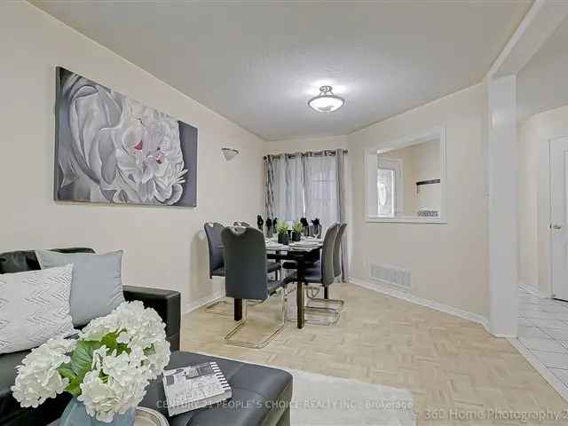 Spacious 3 1 Bedroom Home Near Cooksville GO Station