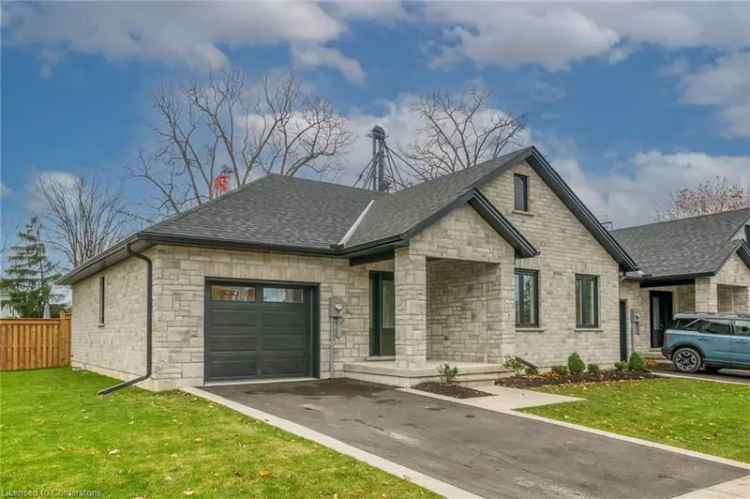 House For Sale in Hagersville, Ontario