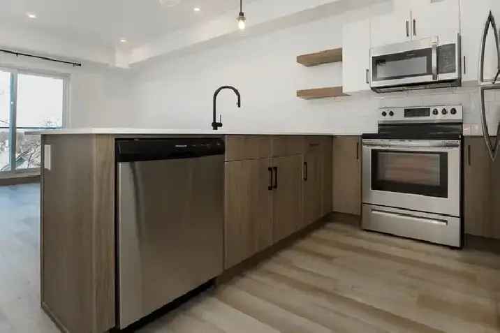 Spacious 2 Bedroom Apartment for Rent in Wolseley!