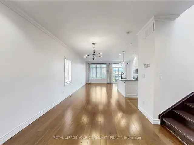 House For Sale in Toronto, Ontario