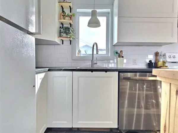 1.5 Storey House for Sale in Matane
