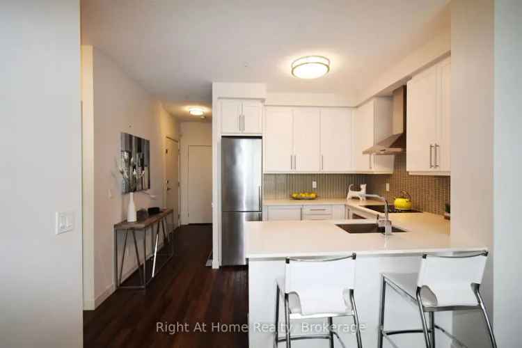 Condo For Rent in Burlington, Ontario