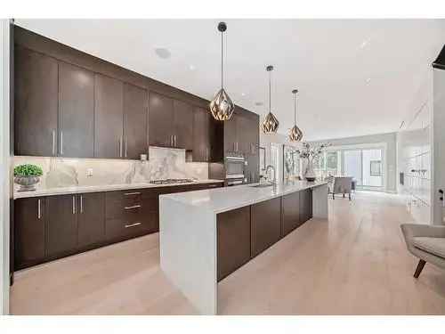 Luxury Custom Home Mount Pleasant Calgary