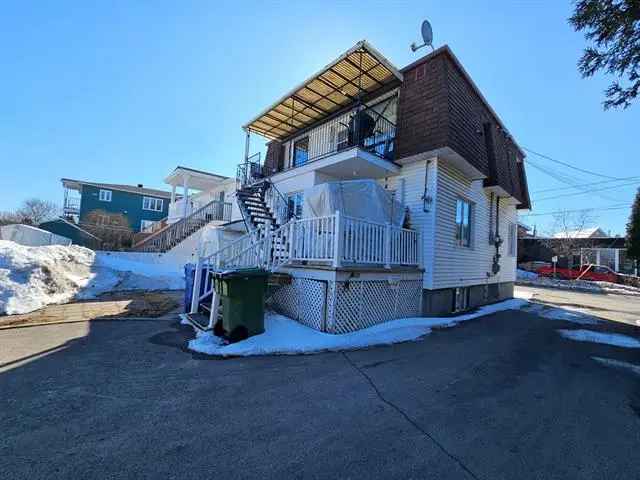 Triplex for Sale in Saguenay Chicoutimi