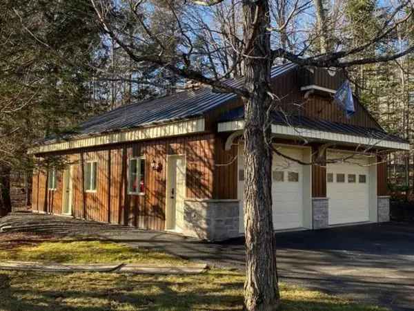 Lakeside Bungalow for Sale Chaudiere Appalaches
