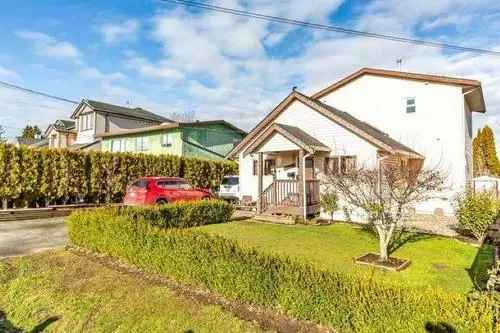 House For Sale In Surrey, British Columbia