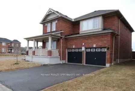 Large Detached Home Near Gracia Park  - Finished Basement - Hardwood Floors