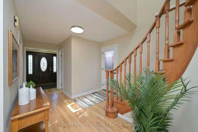 4 Bedroom 4 Bathroom Home in Desirable Community