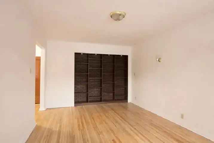 2 Bedroom Apartment near UDEM - Akelius