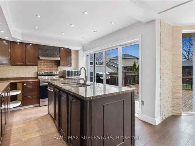 House For Sale in Barrie, Ontario