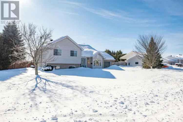 3-Bedroom Home in Laurentian Valley with Finished Basement and Gazebo