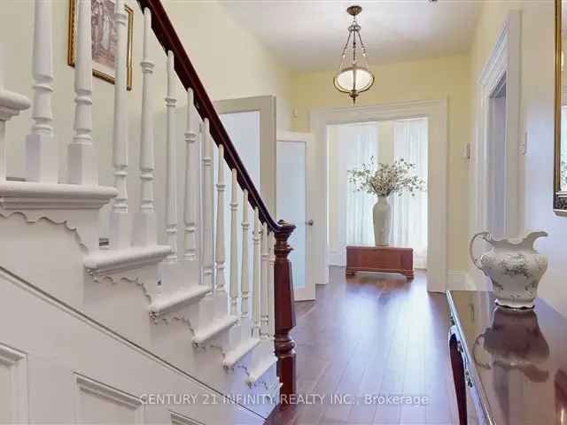 House For Sale in Clarington, Ontario