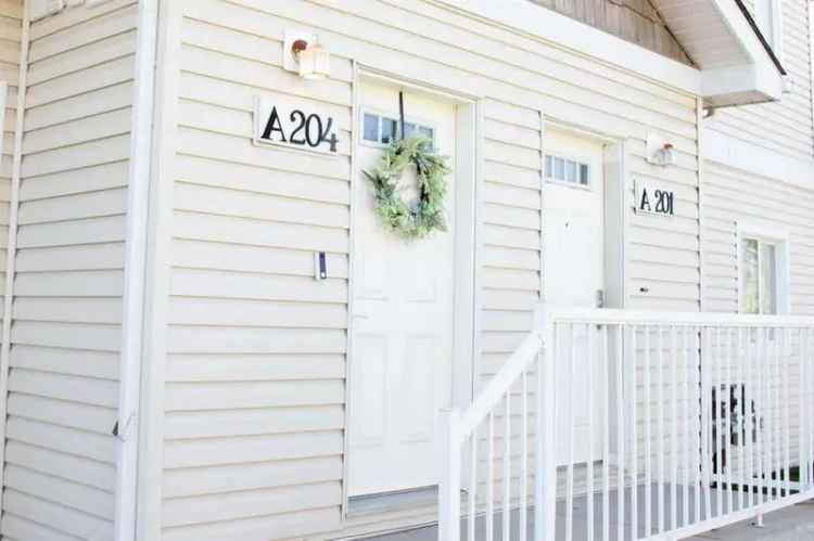 Adorable 2-Bedroom Condo Under 200000 Updated Kitchen Private Entrance