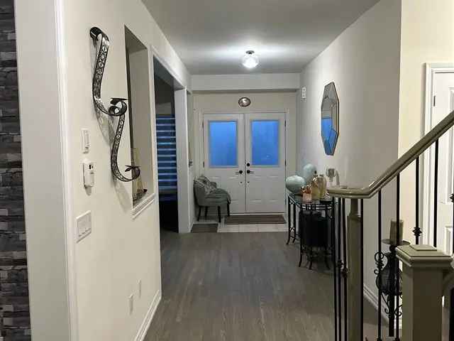 House For Sale in Southgate, Ontario