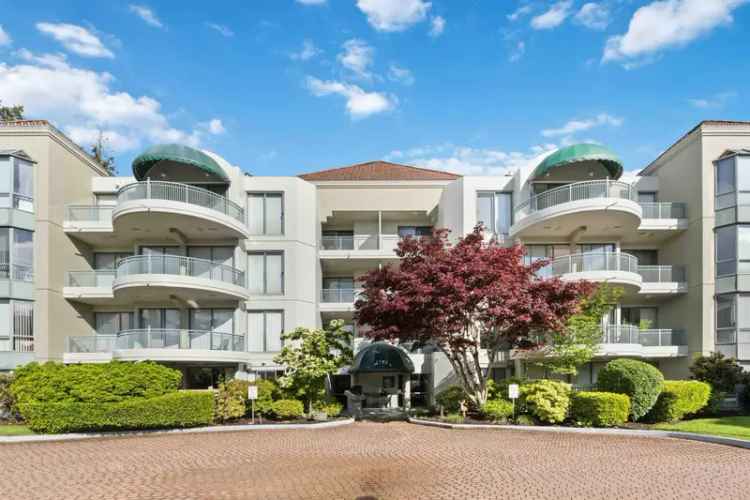 A $629,000.00 Apartment/Condo with 2 bedrooms in Sunnyside Park Surrey, South Surrey White Rock