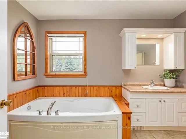 House For Sale in Clearview, Ontario