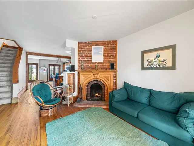 House For Sale in Toronto, Ontario