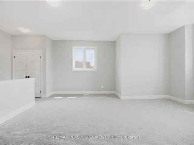 House For Sale in Ottawa, Ontario